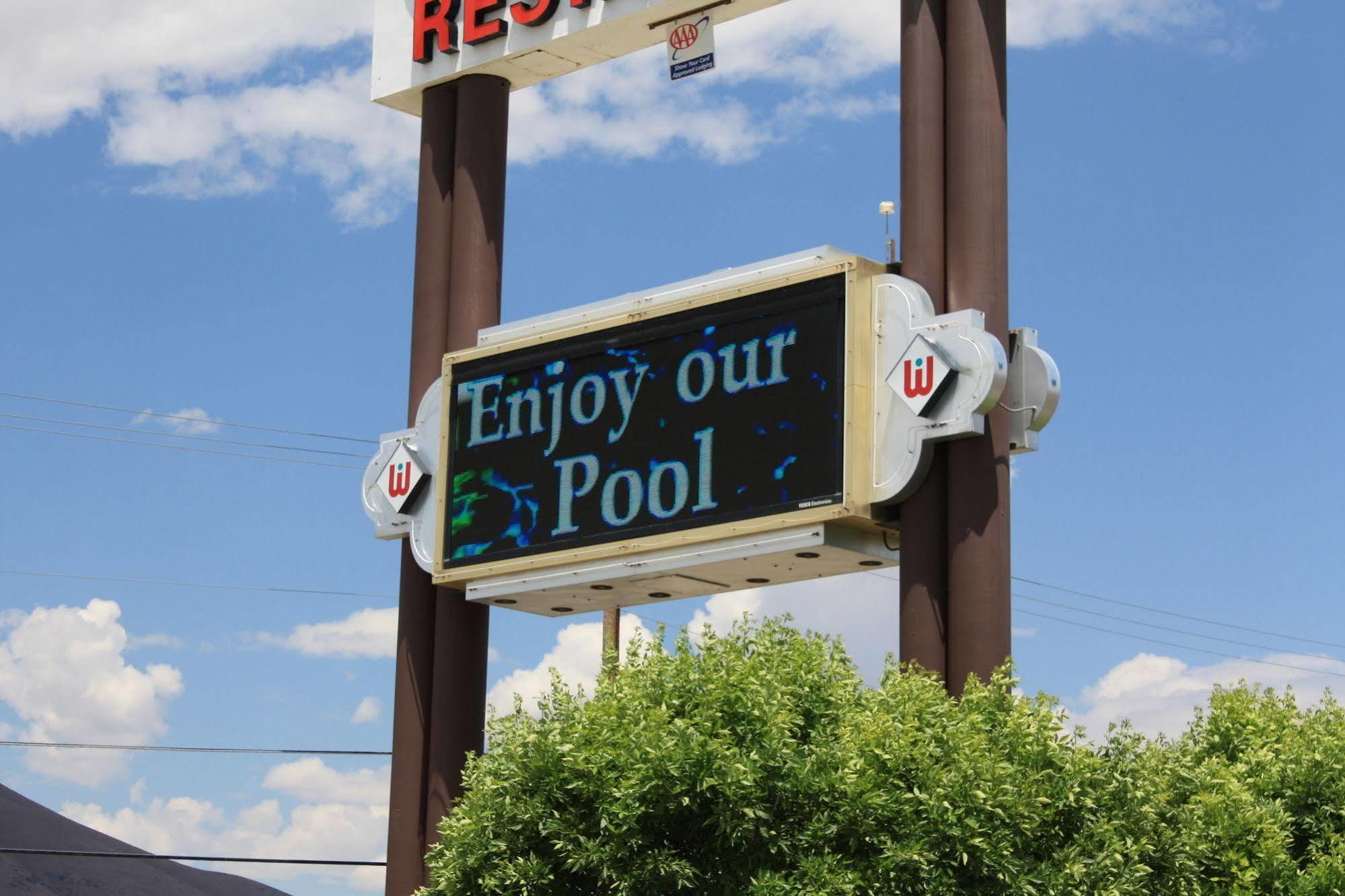 Winnemucca Inn & Casino Экстерьер фото